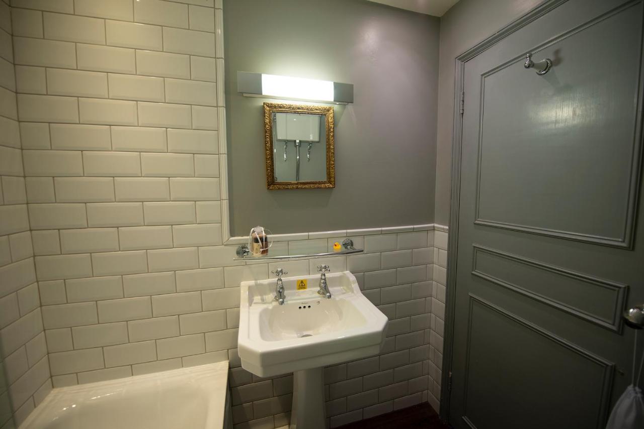 The Leicester Arms Penshurst Экстерьер фото
