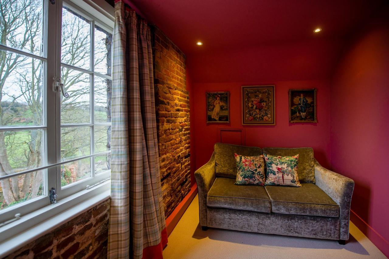The Leicester Arms Penshurst Экстерьер фото